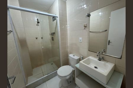 Banheiro da Suíte de apartamento para alugar com 2 quartos, 65m² em Engenho Novo, Rio de Janeiro