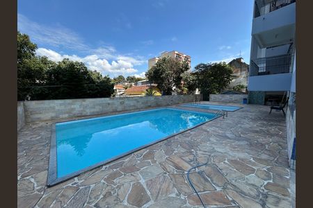 Apartamento para alugar com 65m², 2 quartos e 1 vagaÁrea comum - Piscina