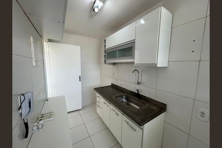 Apartamento para alugar com 65m², 2 quartos e 1 vagaCozinha