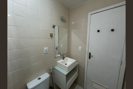 Apartamento para alugar com 65m², 2 quartos e 1 vagaBanheiro da Suíte