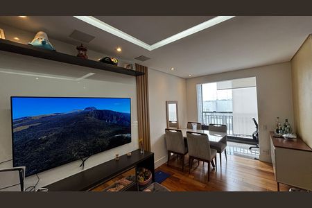 Apartamento à venda com 65m², 3 quartos e 1 vaga Apartamento à venda com 65m², 3 quartos e 1 vagaSala