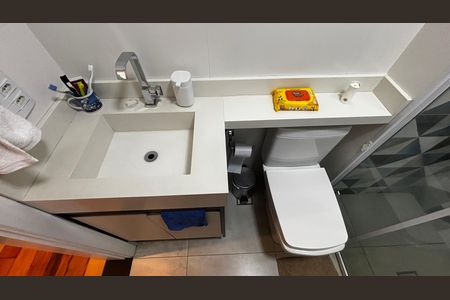 Apartamento à venda com 65m², 3 quartos e 1 vaga Apartamento à venda com 65m², 3 quartos e 1 vagaBanheiro social