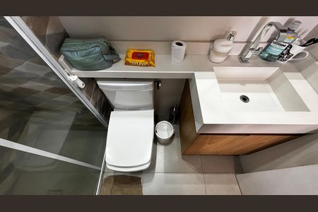 Apartamento à venda com 65m², 3 quartos e 1 vaga Apartamento à venda com 65m², 3 quartos e 1 vagaBanheiro da Suíte