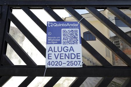 Casa para alugar com 100m², 2 quartos e 2 vagas Casa para alugar com 100m², 2 quartos e 2 vagasPlaca instalada - 01/08/2026 - AHZP-202