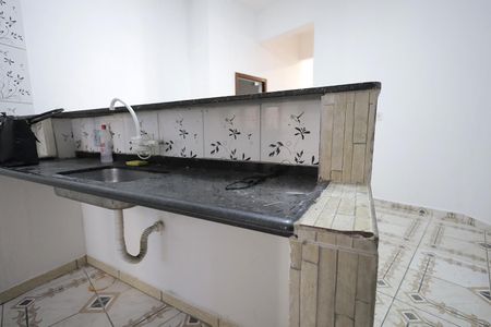 Casa para alugar com 100m², 2 quartos e 2 vagas Casa para alugar com 100m², 2 quartos e 2 vagasCozinha
