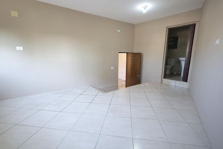 Casa para alugar com 100m², 2 quartos e 2 vagas Casa para alugar com 100m², 2 quartos e 2 vagasQuarto Suíte
