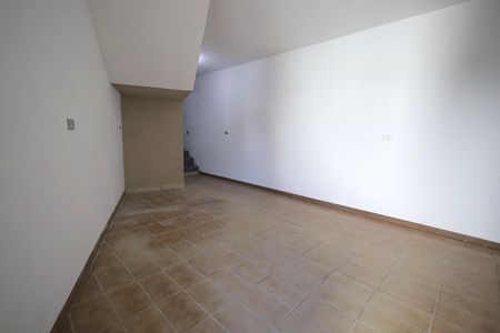 Casa para alugar com 100m², 2 quartos e 2 vagas Casa para alugar com 100m², 2 quartos e 2 vagasQuarto 2