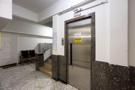 Apartamento à venda com 43m², 2 quartos e sem vagaHall de entrada