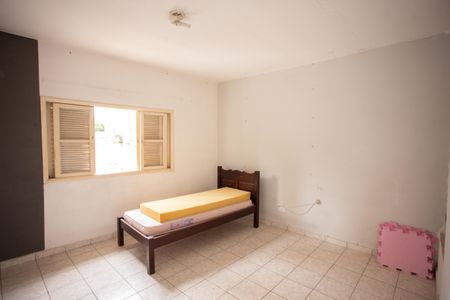 Casa para alugar com 91m², 2 quartos e 2 vagas Casa para alugar com 91m², 2 quartos e 2 vagasQUARTO 1