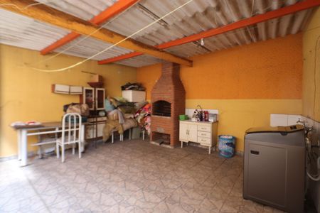 Casa à venda com 268m², 4 quartos e 2 vagasÁrea comum - Churrasqueira