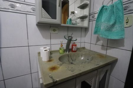 Casa à venda com 268m², 4 quartos e 2 vagasBanheiro do Térreo