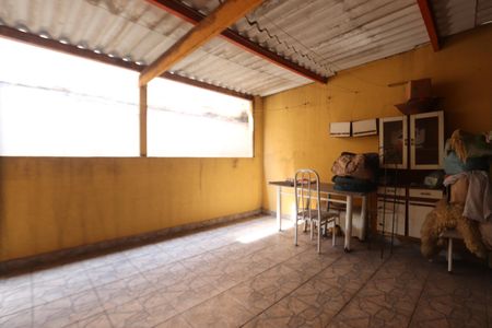 Casa à venda com 268m², 4 quartos e 2 vagasÁrea comum - Churrasqueira