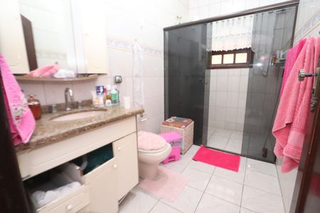 Casa à venda com 268m², 4 quartos e 2 vagasBanheiro da Suíte 3