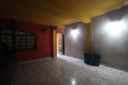 Casa à venda com 268m², 4 quartos e 2 vagasGaragem