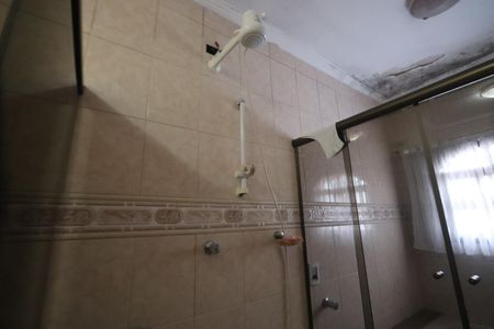 Casa à venda com 268m², 4 quartos e 2 vagasBanheiro da Suíte 1