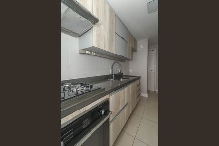 Cozinha de apartamento à venda com 3 quartos, 75m² em Jardim Carvalho, Porto Alegre