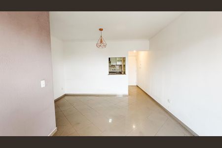 Sala de apartamento à venda com 2 quartos, 64m² em Vila Guaca, São Paulo