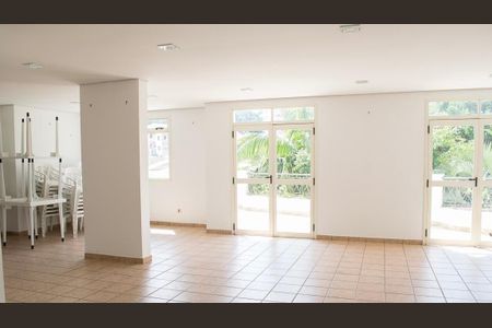 Apartamento à venda com 60m², 2 quartos e 1 vaga Apartamento à venda com 60m², 2 quartos e 1 vagaÁrea comum - Salão de festas