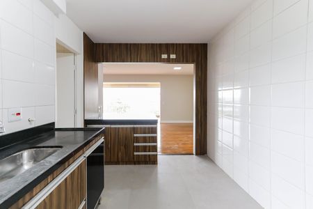 Apartamento à venda com 122m², 4 quartos e 2 vagasCozinha