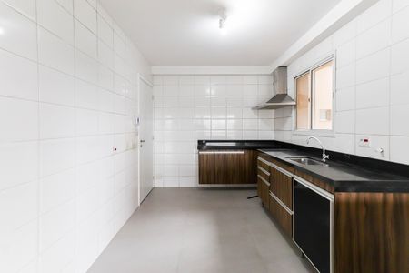 Apartamento à venda com 122m², 4 quartos e 2 vagasCozinha