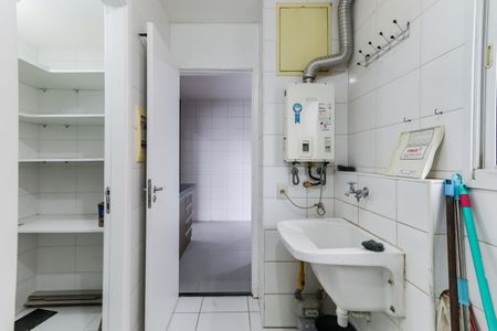 Apartamento à venda com 122m², 4 quartos e 2 vagasÁrea de Serviço