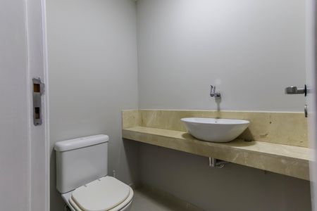 Lavabo de apartamento para alugar com 4 quartos, 121m² em Rio Pequeno, São Paulo