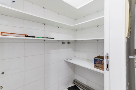 Apartamento à venda com 122m², 4 quartos e 2 vagasQuarto de Serviço