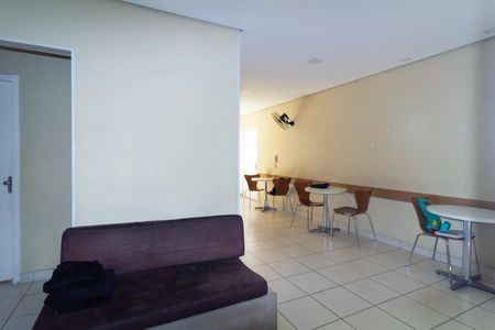Apartamento à venda com 47m², 3 quartos e 1 vaga Apartamento à venda com 47m², 3 quartos e 1 vagaÁrea comum - Salão de festas