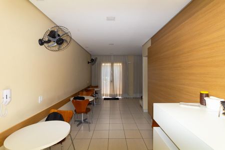 Apartamento à venda com 47m², 3 quartos e 1 vaga Apartamento à venda com 47m², 3 quartos e 1 vagaÁrea comum - Salão de festas