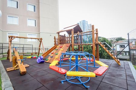 Apartamento para alugar com 45m², 2 quartos e sem vaga Apartamento para alugar com 45m², 2 quartos e sem vagaÁrea comum - Playground