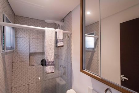 Casa à venda com 162m², 3 quartos e 1 vagaBanheiro da Suíte 1