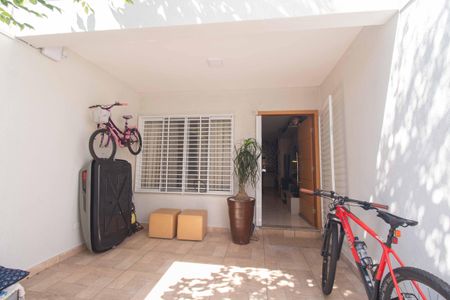 Casa à venda com 162m², 3 quartos e 1 vagaGaragem