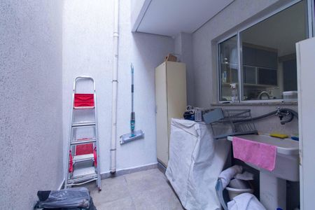 Casa à venda com 162m², 3 quartos e 1 vagaÁrea de Serviço