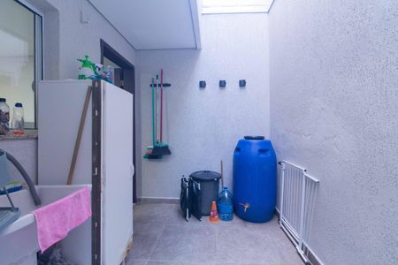 Casa à venda com 162m², 3 quartos e 1 vagaÁrea de Serviço