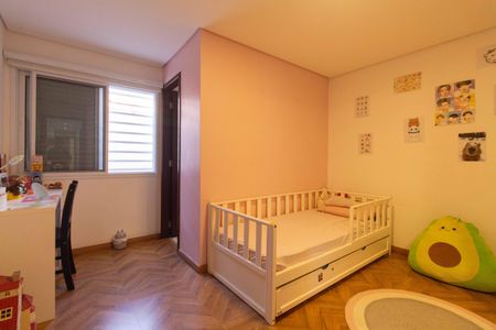 Casa à venda com 162m², 3 quartos e 1 vagaSuíte 1