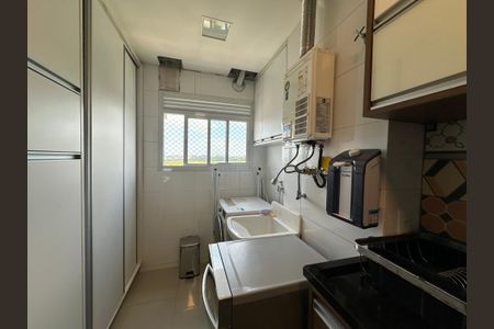 Apartamento à venda com 70m², 2 quartos e 1 vagaÁrea de Serviço