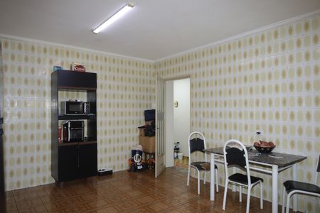 Casa à venda com 210m², 3 quartos e 2 vagasCozinha