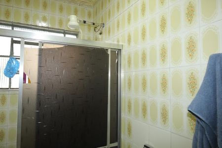 Casa à venda com 210m², 3 quartos e 2 vagasBanheiro de Serviço