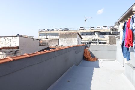 Casa à venda com 210m², 3 quartos e 2 vagasQuintal