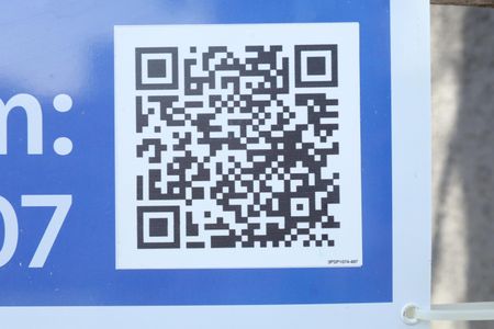 Casa à venda com 210m², 3 quartos e 2 vagasPlaca