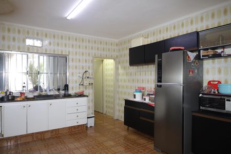 Casa à venda com 210m², 3 quartos e 2 vagasCozinha