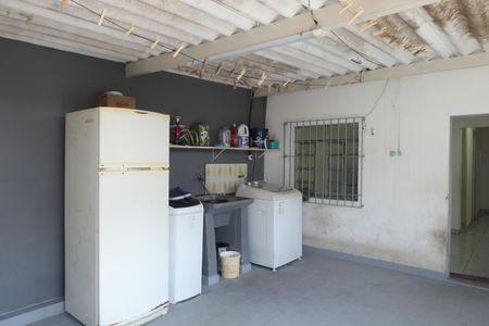 Casa à venda com 210m², 3 quartos e 2 vagasÁrea de Serviço