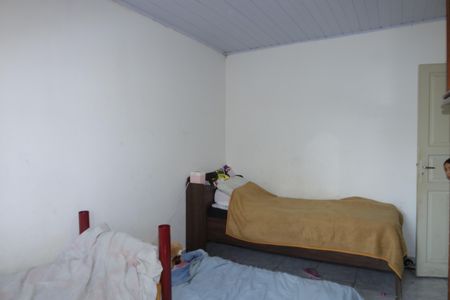 Casa à venda com 210m², 3 quartos e 2 vagasQuarto 3