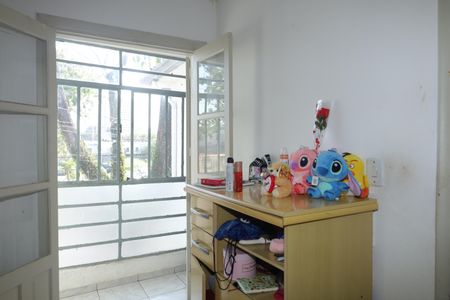 Casa à venda com 210m², 3 quartos e 2 vagasQuarto 2