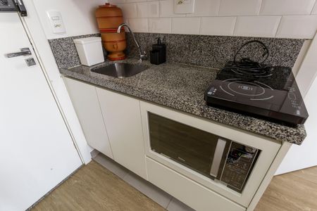 Studio à venda com 26m², 1 quarto e sem vaga Studio à venda com 26m², 1 quarto e sem vagaCozinha
