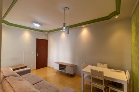 Sala de apartamento à venda com 2 quartos, 50m² em Fazenda Santa Cândida, Campinas