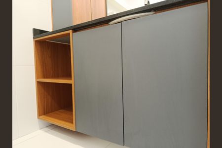 Studio para alugar com 30m², 1 quarto e 1 vaga Studio para alugar com 30m², 1 quarto e 1 vagaBanheiro Social