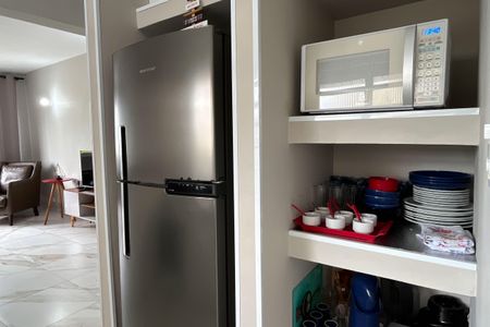 Apartamento para alugar com 66m², 1 quarto e sem vaga Apartamento para alugar com 66m², 1 quarto e sem vagaCozinha e Área de Serviço