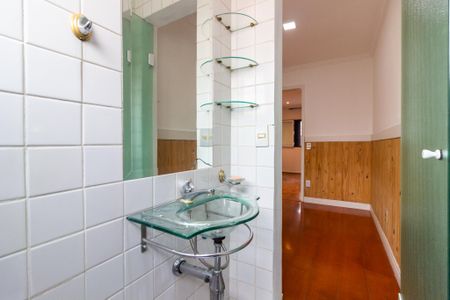 Apartamento para alugar com 85m², 2 quartos e 1 vaga Apartamento para alugar com 85m², 2 quartos e 1 vagaBanheiro da Suíte