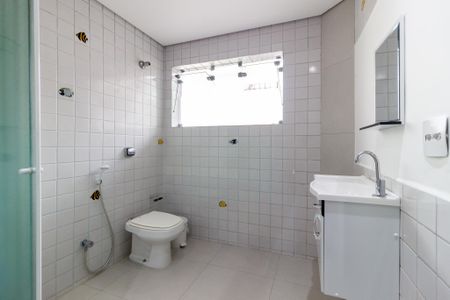 Apartamento para alugar com 85m², 2 quartos e 1 vaga Apartamento para alugar com 85m², 2 quartos e 1 vagaBanheiro